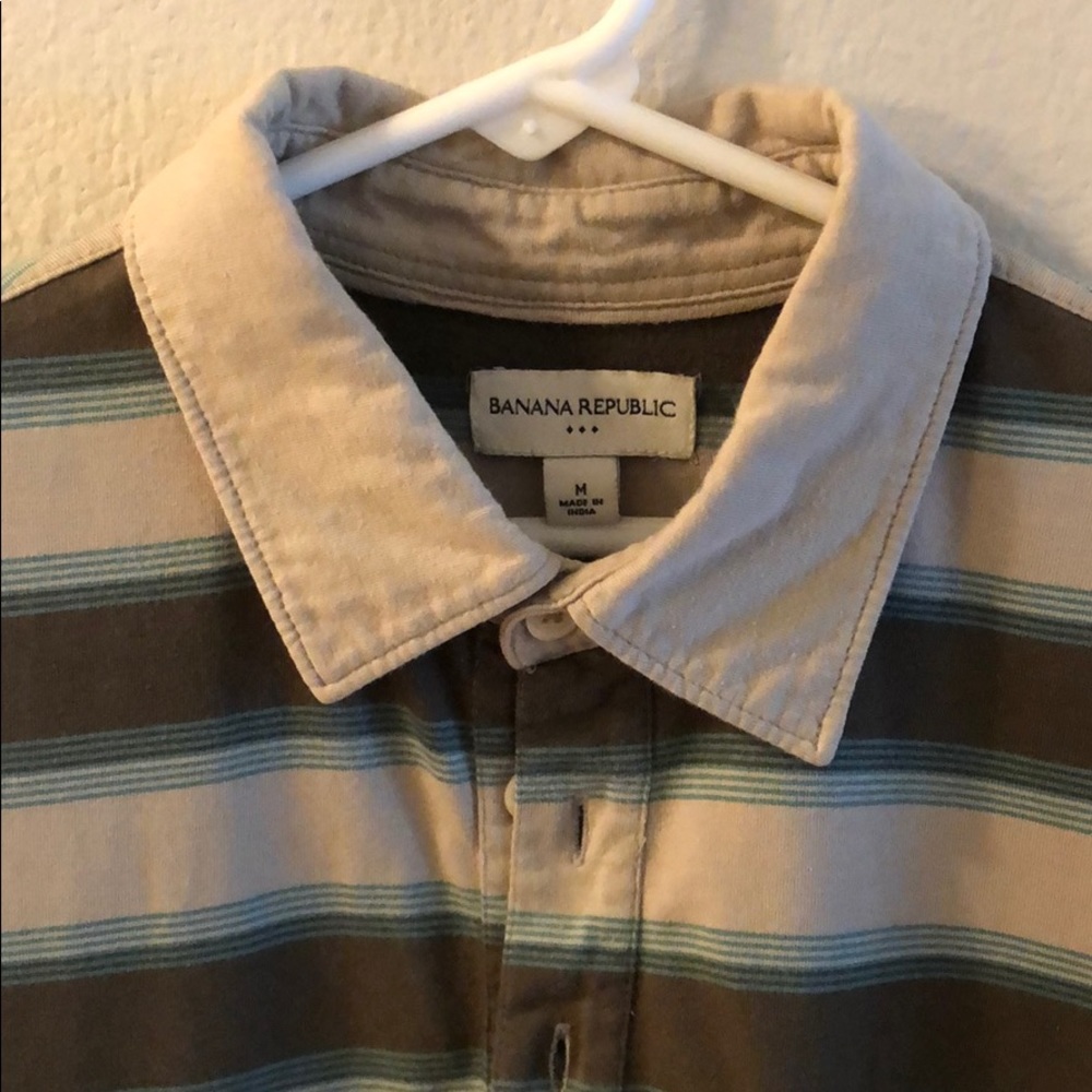Banana republic polo. Size medium.